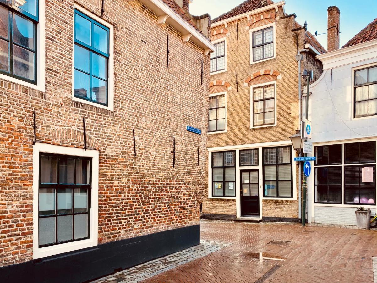 Private House With Patio In Historic Center Villa Goes Eksteriør billede